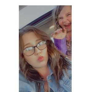 Meet your Posher, Katherine curran